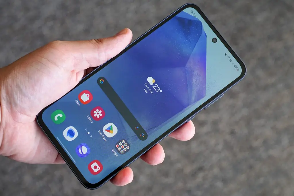 Samsung porta Android 17 su Galaxy A55: rollout stabile in Corea