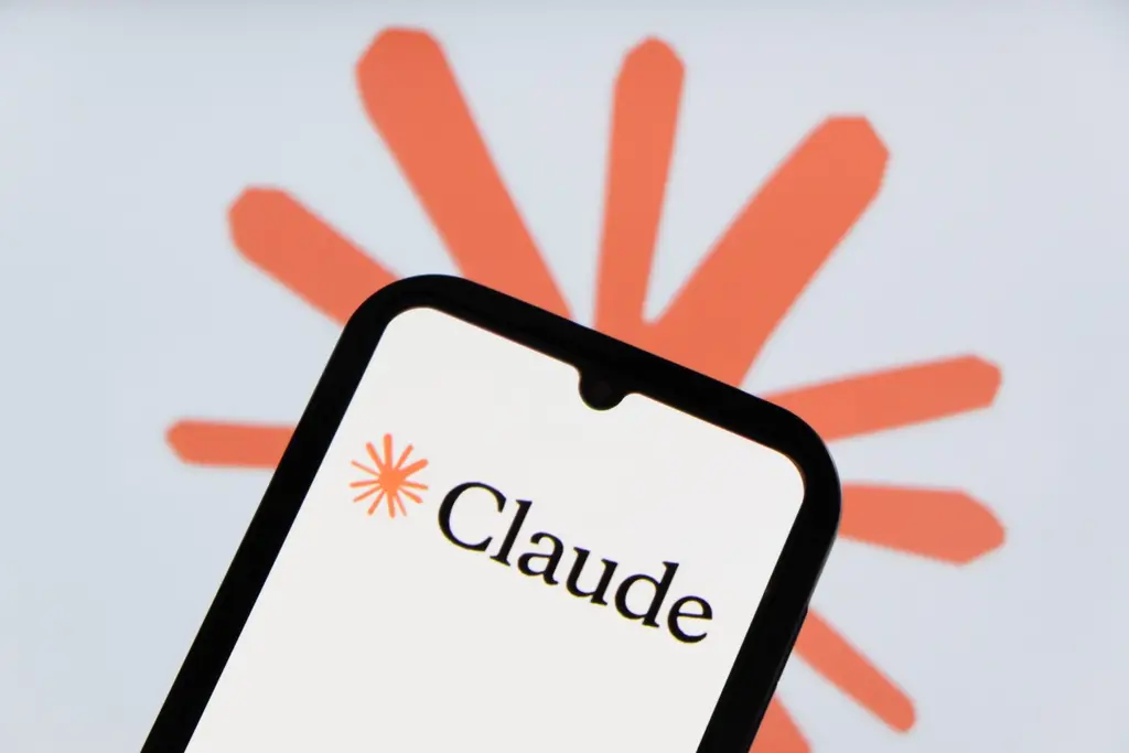 Claude Cowork e Chat: come usare l’interfaccia unica per lavorare