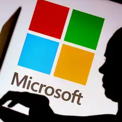 Microsoft, account X hackerato: Clippy diventa l’esca per una truffa crypto